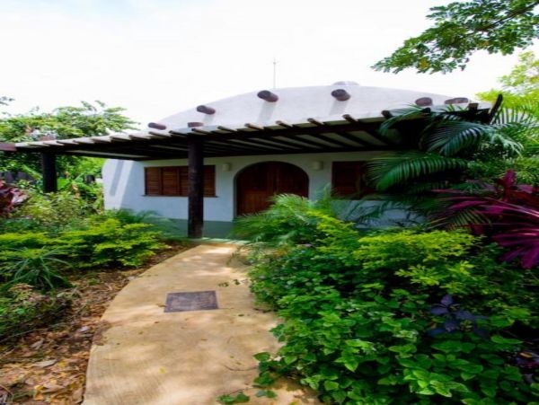 Jamaica Home 948125