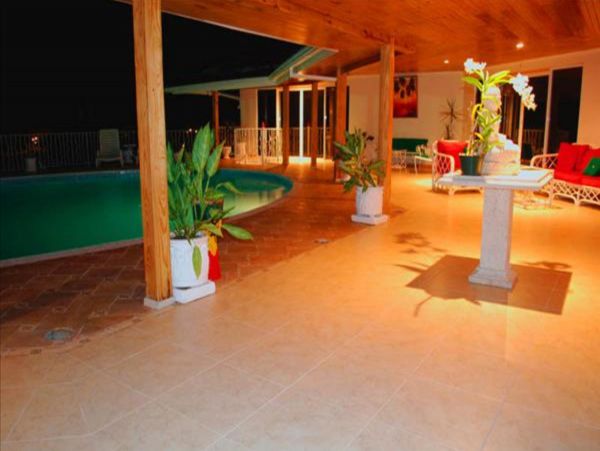 Jamaica Home 948127