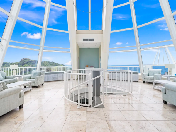 Luxury Saint Maarten Rental with Ocean Views & Private Beach