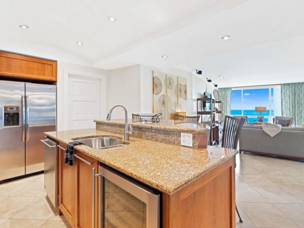 Luxury Saint Maarten Rental with Ocean Views & Private Beach