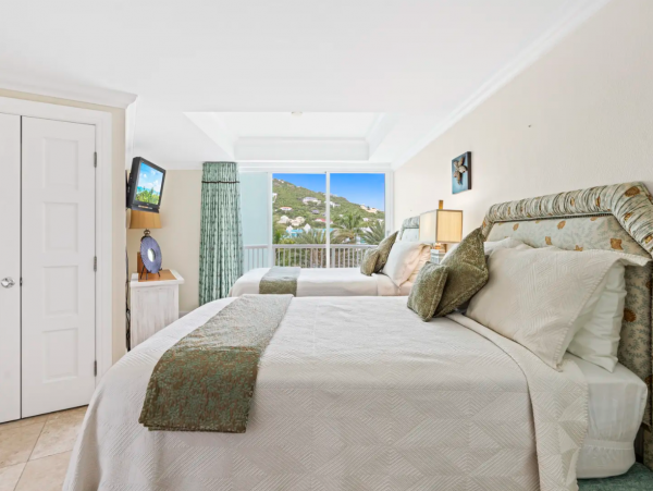 Luxury Saint Maarten Rental with Ocean Views & Private Beach