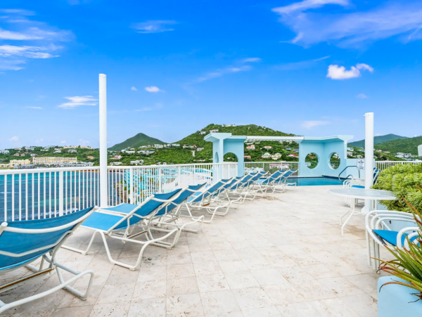 Luxury Saint Maarten Rental with Ocean Views & Private Beach
