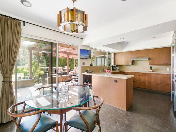 Los Angeles Home 948364