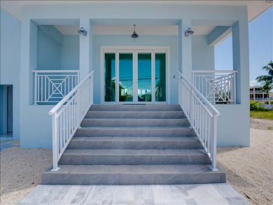 The Florida Keys Luxury Vacation Rental Pool Home 3 Bedrooms