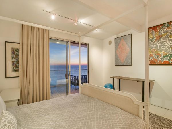 Los Angeles Home 948370