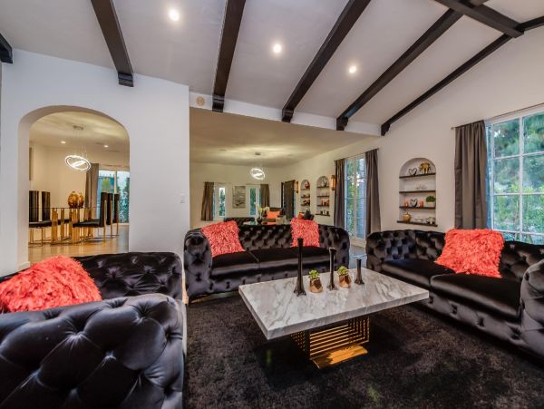 Los Angeles Home 948374