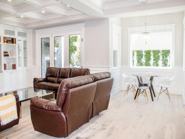 Los Angeles Home 948375
