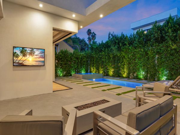 Los Angeles Home 948404