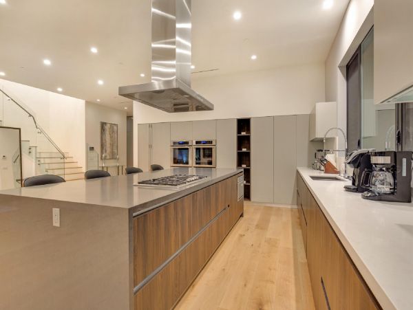 Los Angeles Home 948404