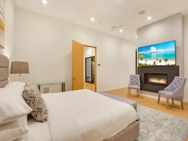 Los Angeles Home 948404
