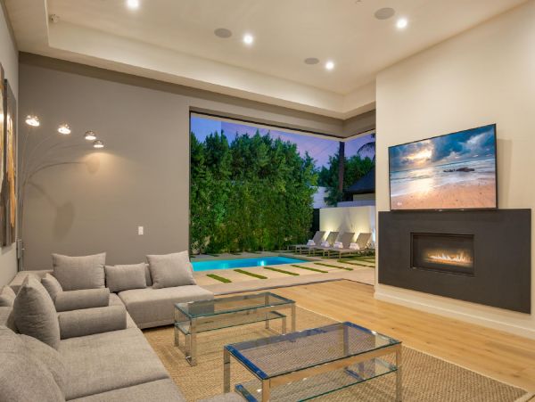 Los Angeles Home 948404