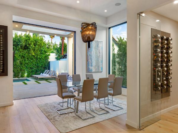 Los Angeles Home 948404