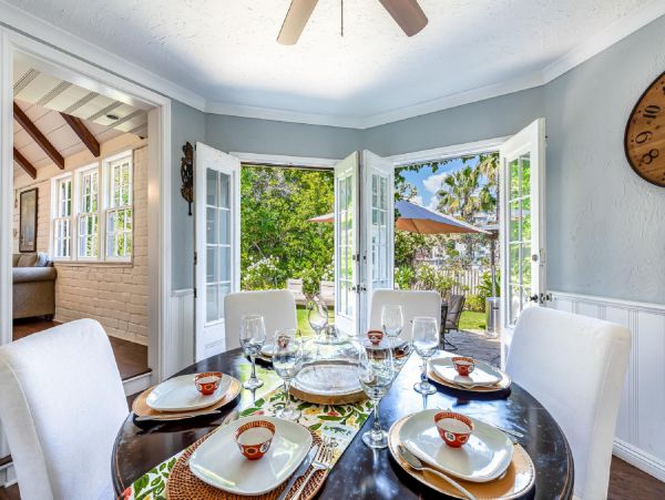 Los Angeles Home 948408