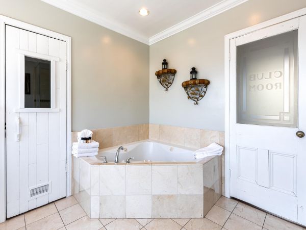 Los Angeles Home 948408