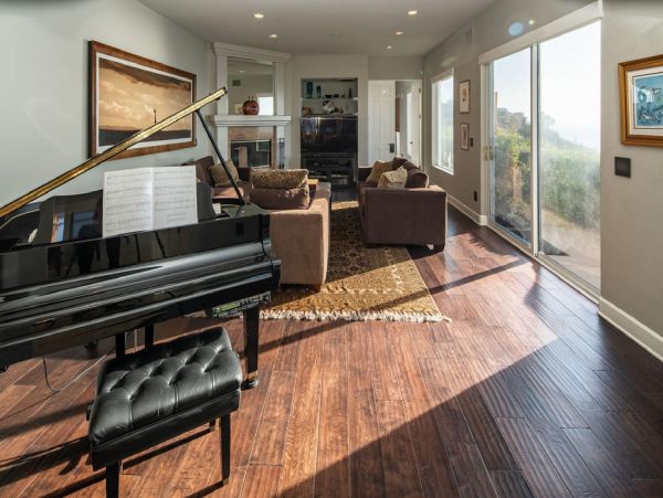 Los Angeles Home 948409