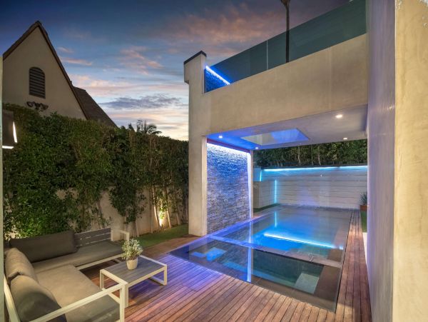 Los Angeles Home 948412
