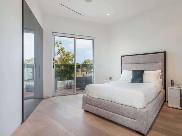 Los Angeles Home 948412