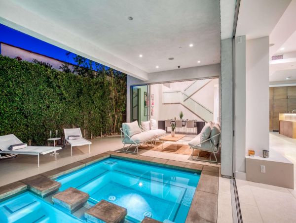 Los Angeles Home 948418