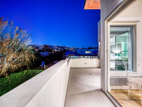 Los Angeles Home 948418
