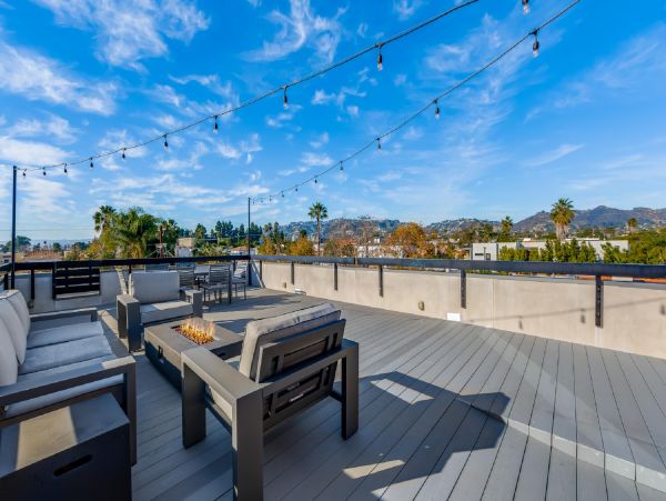 Los Angeles Home 948429