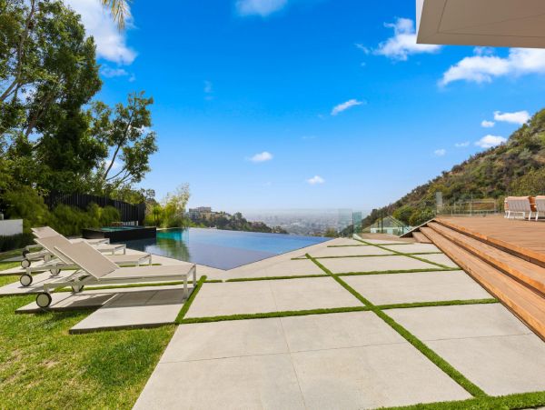 Los Angeles Home 948432