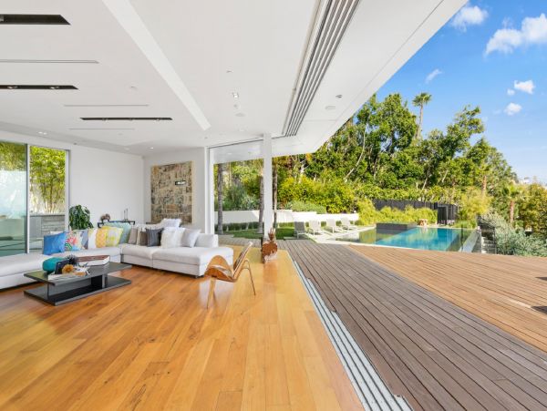 Los Angeles Home 948432