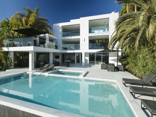 Los Angeles Home 948433