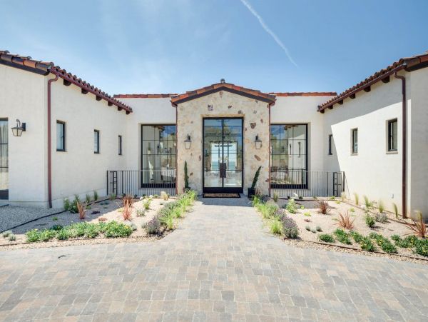 Los Angeles Home 948438