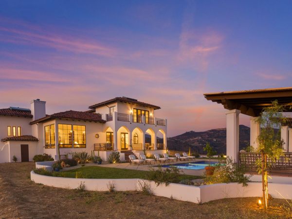 Los Angeles Home 948446