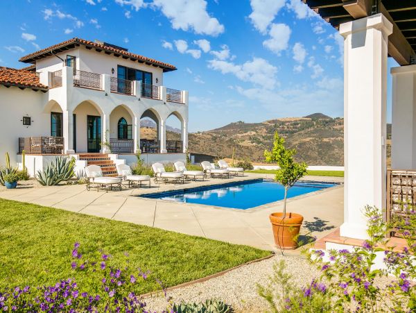 Los Angeles Home 948446