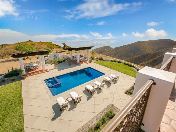 Los Angeles Home 948446