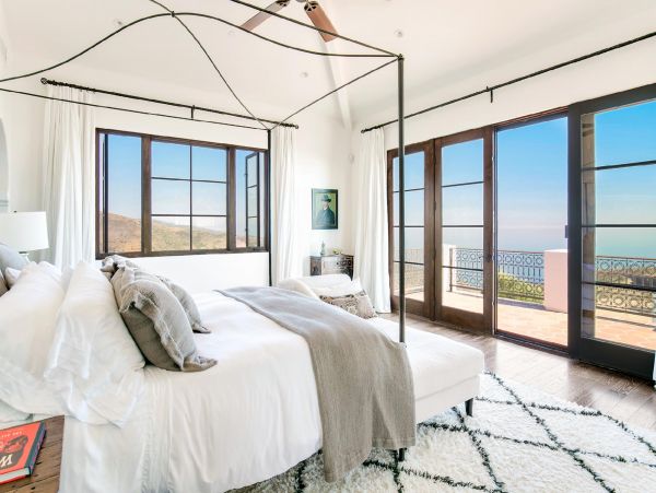 Los Angeles Home 948446