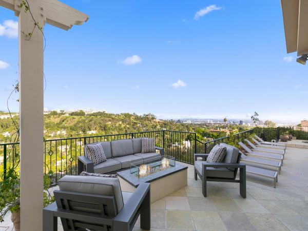 Los Angeles Home 948449
