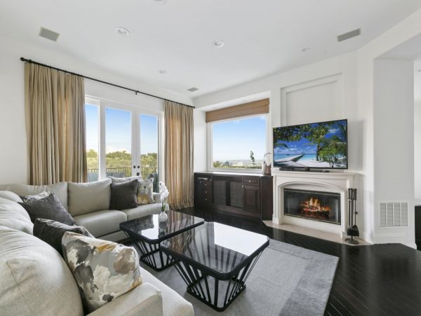 Los Angeles Home 948449