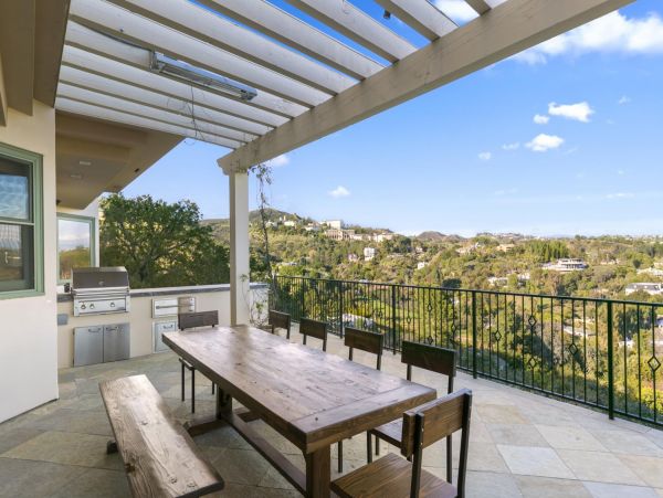 Los Angeles Home 948449