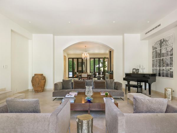 Los Angeles Home 948453