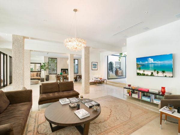 Los Angeles Home 948453