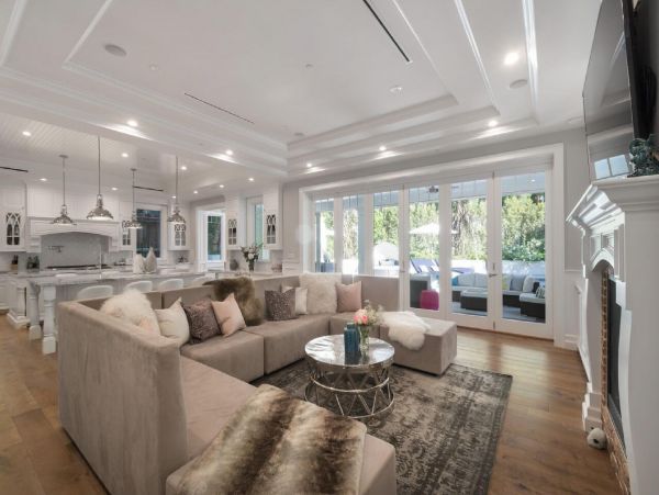 Los Angeles Home 948458