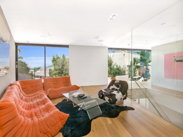 Los Angeles Home 948460
