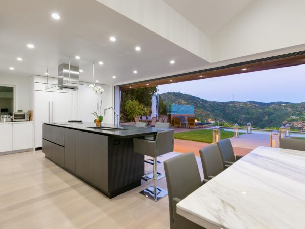 Los Angeles Home 948468