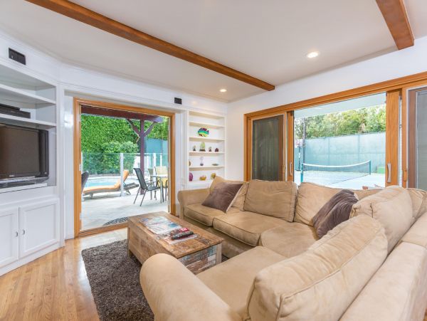 Los Angeles Home 948469