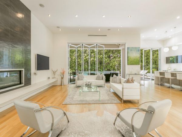 Los Angeles Home 948483