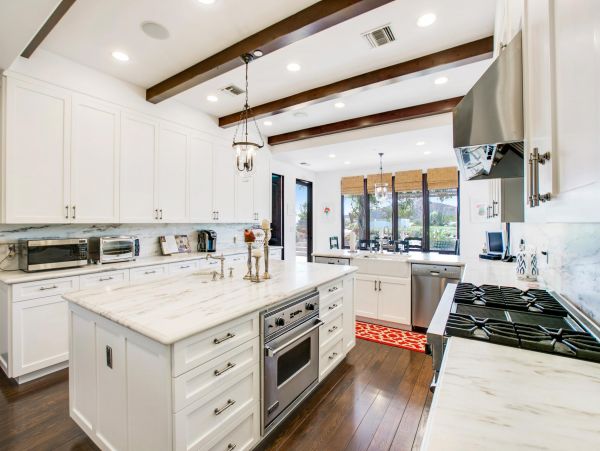Los Angeles Home 948487