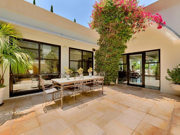 Los Angeles Home 948498