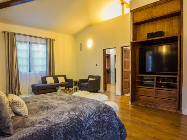 Los Angeles Home 948499