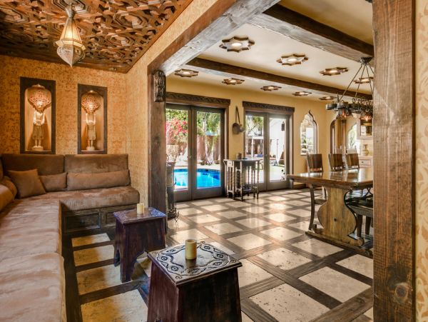 Los Angeles Home 948500