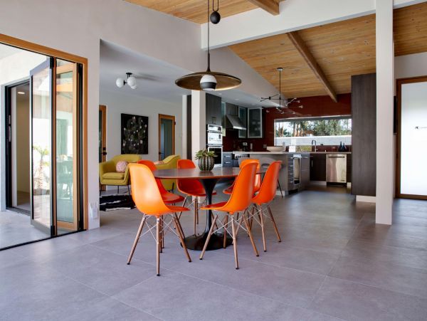 Palm Springs Home 948512