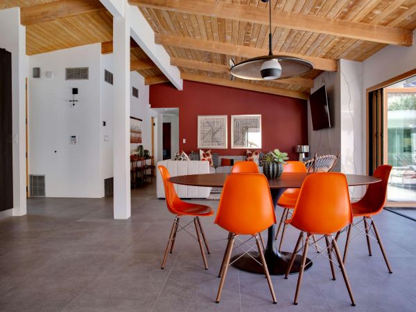 Palm Springs Home 948512