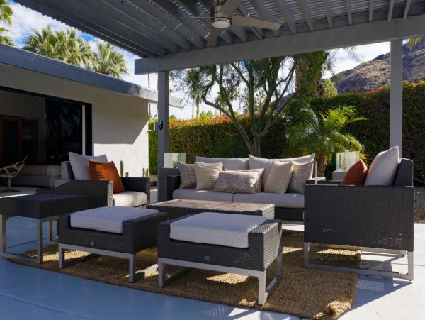 Palm Springs Home 948512