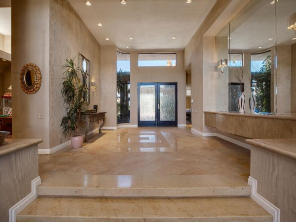 Palm Springs Home 948515
